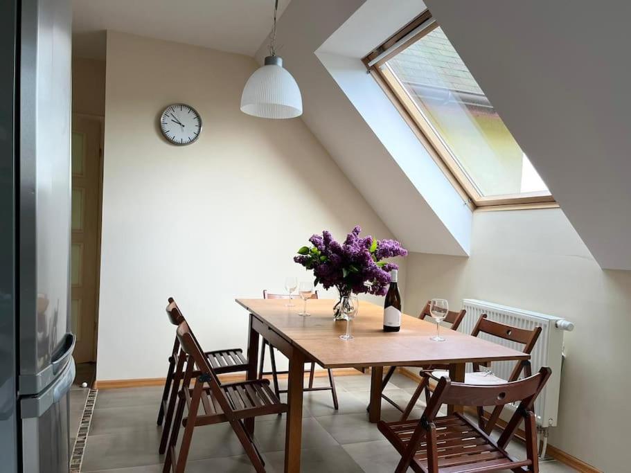Apartament Hemingwaya Jelenia Gora Luaran gambar